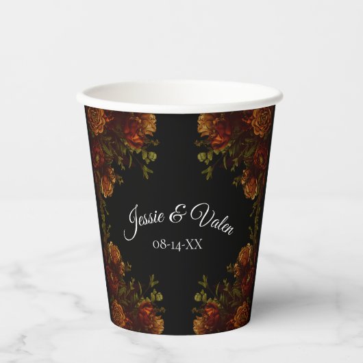 Black Fall Floral Wedding Pappbecher (Vorderseite)