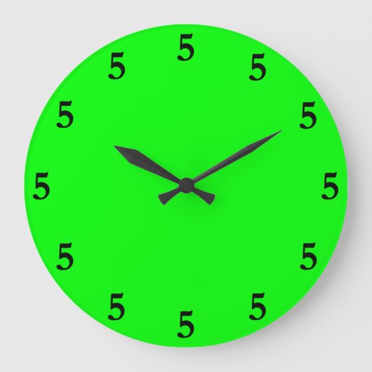 Black Five oClock Irgendwo auf Lime Green Große Wanduhr (Vorderseite)