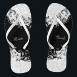 Black Floral & Confetti Glitzer | Hochzeit Badesandalen<br><div class="desc">Brautparty Flop Shoes bereit für Sie zu personalisieren. 💗 Dieses Produkt ist zu 100% benutzerdefinierbar. Grafiken und/oder Text können hinzugefügt, gelöscht, verschoben, verändert, verändert, gedreht usw. werden.. (nur durch Klicken auf den Bereich "EDIT DESIGN") ⭐ 99% meiner Designs in meinem Geschäft in Schichten gemacht. Damit können Sie die Größe und...</div>