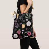 "Black Floral Fruit Pattern Tote Bag" Tasche (Von Nahem)