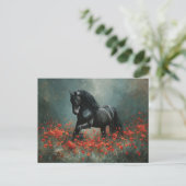 Black Friesian Stallion Red Poppies Postkarte (Stehend Vorderseite)