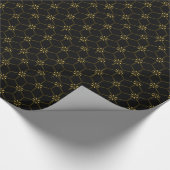Black Geometry Gold Floral Daisies Wrapping Paper Geschenkpapier (Ecke)