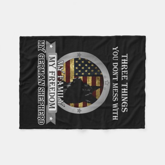 Black German Shepherd American Flag Three Things Y Fleecedecke (Vorderseite (Horizontal))