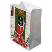 Black German Shepherd Dog Weihnachten Mittlere Geschenktüte (Rückseite Schrägansicht)
