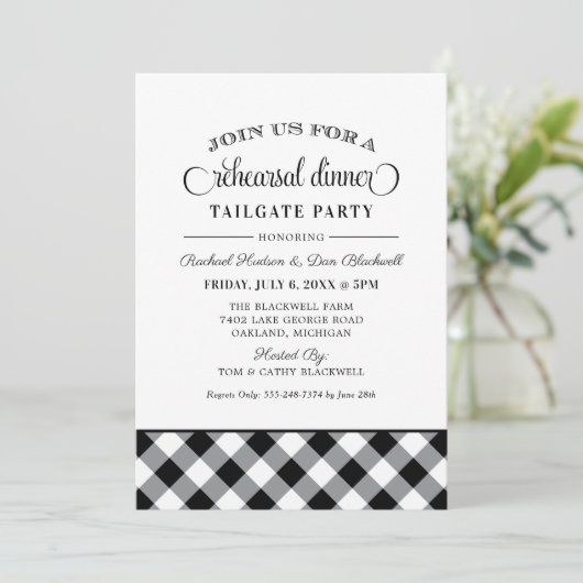 Black Gingham Wedding Probe Dinner Tailgate Einladung (Stehend Vorderseite)
