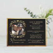 Black & Gold 50-jähriges Foto zum Hochzeitstag Einladung (Stehend Vorderseite)