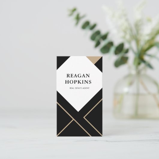 Black Gold Abstrakt Geometric Real Anwesen Agent Visitenkarte (Stehend Vorderseite)
