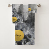 Black Gold Foil Sea Crystals Signature Script Badhandtuch Set (Insitu)