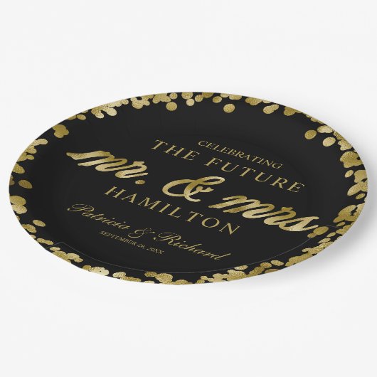 Black Gold Future Mr. und Mrs. Engagement Party Pappteller (Schrägansicht)