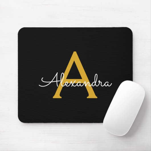 Black Gold Girl Script Monogram Name Modern Mousepad (Mit Mouse)