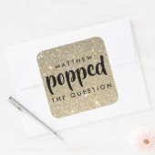 Black Gold Glitzer Er stellte die Frage Quadratischer Aufkleber (Umschlag)