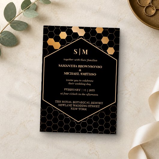 Black Gold Honeycomb Wedding Einladung