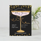 Black Gold Luxury Sparkle Neujahr Party Einladung (Stehend Vorderseite)
