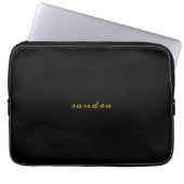 Black Gold Modern Chic Script Girly Monogram Laptopschutzhülle (Vorderseite)