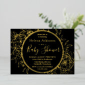 Black & Gold Modern Peony Toile Baby Dusche Folieneinladung (Stehend vorne)