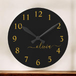Black Gold Modern Script Girly Monogram Name Große Wanduhr<br><div class="desc">Black and Gold Simple Script Monogram Name Clock. This makes the perfect sweet 16 birthday,  wedding,  bridal shower,  anniversary,  baby shower or bachelorette party gift for someone that loves glam luxury and chic styles.</div>