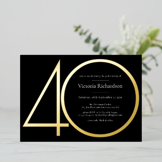 Black Gold Modernes Minimalistisches 40. Geburtsta Folieneinladung (Stehend vorne)