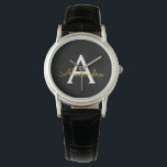 Black Gold Modernes Script Giron Monogram Name Armbanduhr<br><div class="desc">Schwarz und Gold einfache Script Monogram Name Watch. Dies macht den perfekten Abschluss,  Geburtstag,  Hochzeit,  Brautparty,  Jubiläum,  Babydusche oder Junggeselinnen-Abschied Geschenk für jemanden,  die Lieben glamourösen Luxus und schicke Stile.</div>
