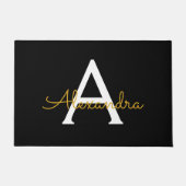 Black Gold Modernes Script Giron Monogram Name Fußmatte (Vorderseite)