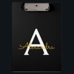 Black Gold Modernes Script Giron Monogram Name Klemmbrett<br><div class="desc">Black and Gold Monogram Name Planning Zwischenablage. Das macht den perfekten 16 Geburtstag,  Hochzeit,  Brautparty,  Jubiläum,  Babydusche oder Junggeselinnen-Abschied Geschenk für jemanden,  der Lieben glamourösen Luxus und schicke Stile.</div>