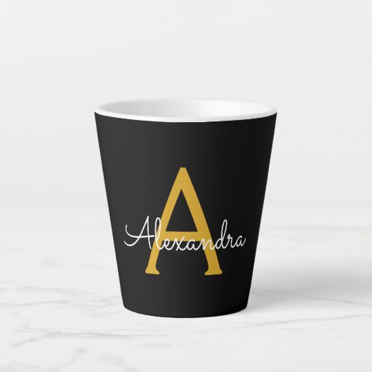 Black Gold Modernes Script Giron Monogram Name Milchtasse (Vorderseite)