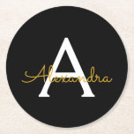 Black Gold Modernes Script Giron Monogram Name Runder Pappuntersetzer<br><div class="desc">Untersetzer für einfache,  schwarze und goldene Skripte Monogram Name Paper. Dies macht den perfekten Abschluss,  Geburtstag,  Hochzeit,  Brautparty,  Jubiläum,  Babydusche oder Junggeselinnen-Abschied Geschenk für jemanden,  die Lieben glamourösen Luxus und schicke Stile.</div>