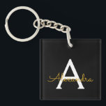 Black Gold Modernes Script Giron Monogram Name Schlüsselanhänger<br><div class="desc">Schlüsselanhänger für einfache,  schwarze und goldene Skripte. Das macht den perfekten 16 Geburtstag,  Hochzeit,  Brautparty,  Jubiläum,  Babydusche oder Junggeselinnen-Abschied Geschenk für jemanden,  der Lieben glamourösen Luxus und schicke Stile.</div>