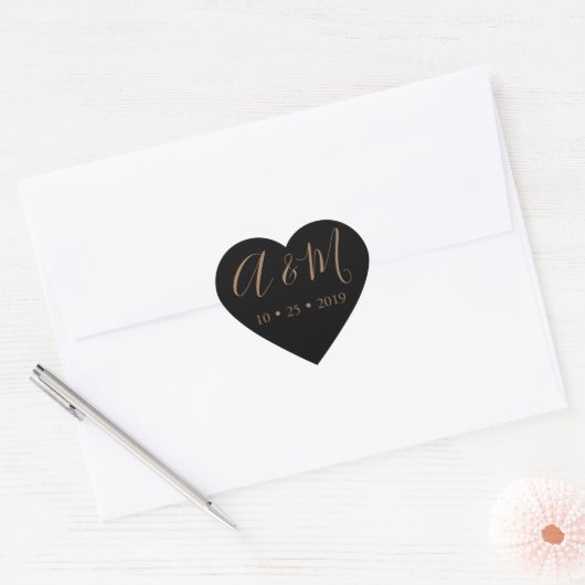 Black Gold Monogram Elegante Wedding Herz-Aufkleber (Umschlag)