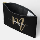 Black Gold Monogram Name Girl's Script Zubehörtasche (Offen)