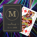 Black Gold Personalisiert Monogramm und Name Spielkarten<br><div class="desc">Personalisierte Monogramm- und Namenskarte.</div>
