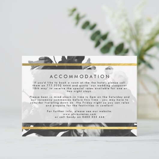 Black Gold Rose Bouquet Hochzeitskarte RSVP Karte (Stehend Vorderseite)