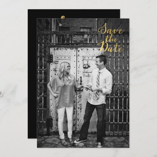 Black & Gold Save the Date Typografie Einladung (Vorne/Hinten)