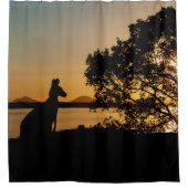 Black & Gold Sunset Kangaroo Tree Foto Australien Duschvorhang (Vorderseite)