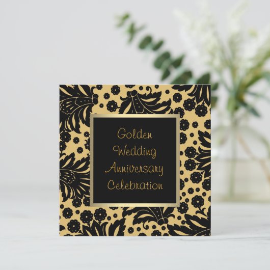 Black Gold Swirl 50. Hochzeitstag Einladung (Stehend Vorderseite)