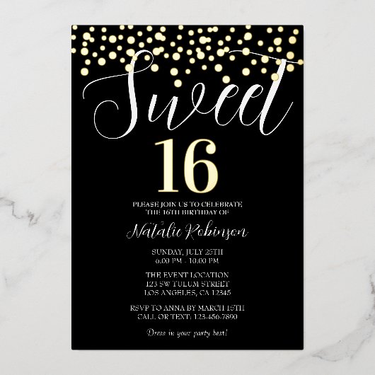 Black Gold und White Sweet 16 Confetti mit Foto Folieneinladung (Vorderseite)