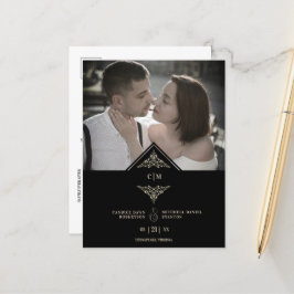 Black Golden Chic Lace Romantic Couple Wedding Ankündigungspostkarte