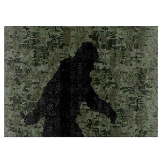 Black Gone Squatchin Woodland Digital Camouflage Schneidebrett (Vorderseite)