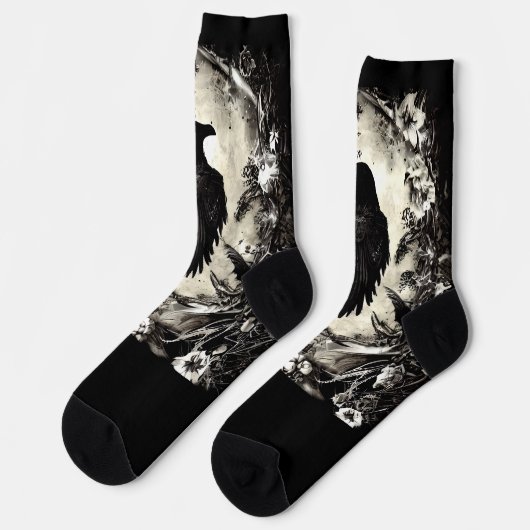 Black Goth mit Crow Raven Socken (Linkes Detail)