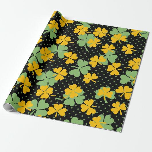 Black Green Clover Kleeblatt St. Patrick's Day Geschenkpapier (Ungerollt)