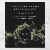 Black Green Eucalyptus Monogram Wreath Wedding  Weinetikett (Einzelnes Label)