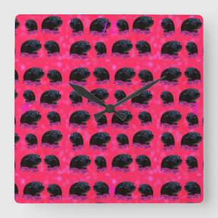 Black Guinea Pigs On Pretty Pink Roses Quadratische Wanduhr