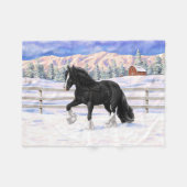 Black Gypsy Vanner Irish Cob Draft Horse in Snow Fleecedecke (Vorderseite (Horizontal))