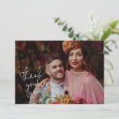 Black Hand-Writing Script Foto Hochzeit Vielen Dan Dankeskarte (Stehend Vorderseite)
