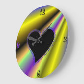 Black Heart on Rainbow Große Wanduhr (Winkel)