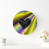 Black Heart on Rainbow Große Wanduhr (Zuhause)