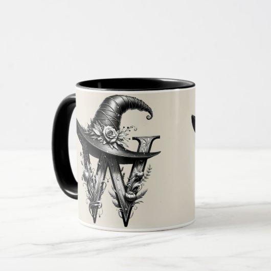 Black Hexenhutheft W Custom Initial Tasse (Vorderseite Links)