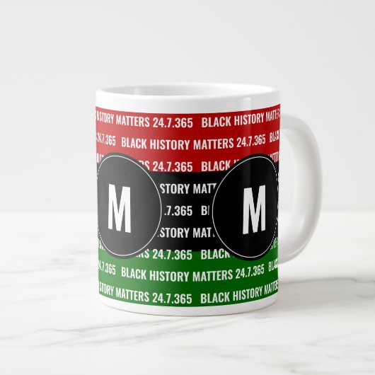 BLACK HISTORY MATTERS Monogramm Tasse (Vorderseite Rechts)