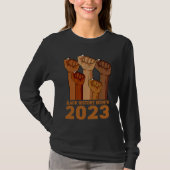 Black History Month 2023 BHM Pride Hand Fist Peace T-Shirt (Vorderseite)