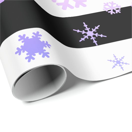 Black Holographic Christmas Snowflake Pattern Geschenkpapier (Rolleneckpunkt)