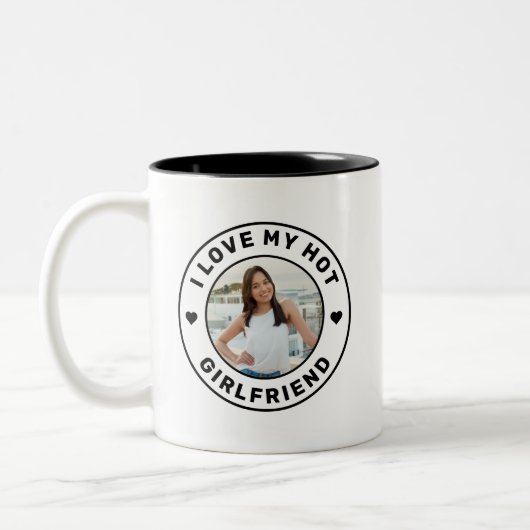 Black I Liebe Meine heiße Freundin Zweifarbige Tasse (Links)